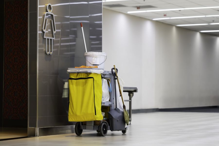 Janitorial Services by R&Y Detailing and Cleaning Services Corp