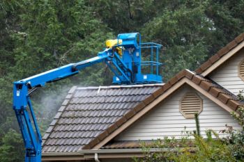 R&Y Detailing and Cleaning Services Corp Roof Washing in Atlantis