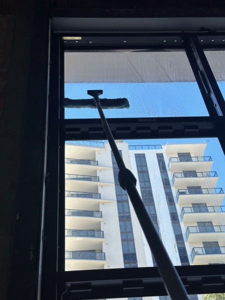 Window Cleaning in West Palm Beach, Fl (3)
